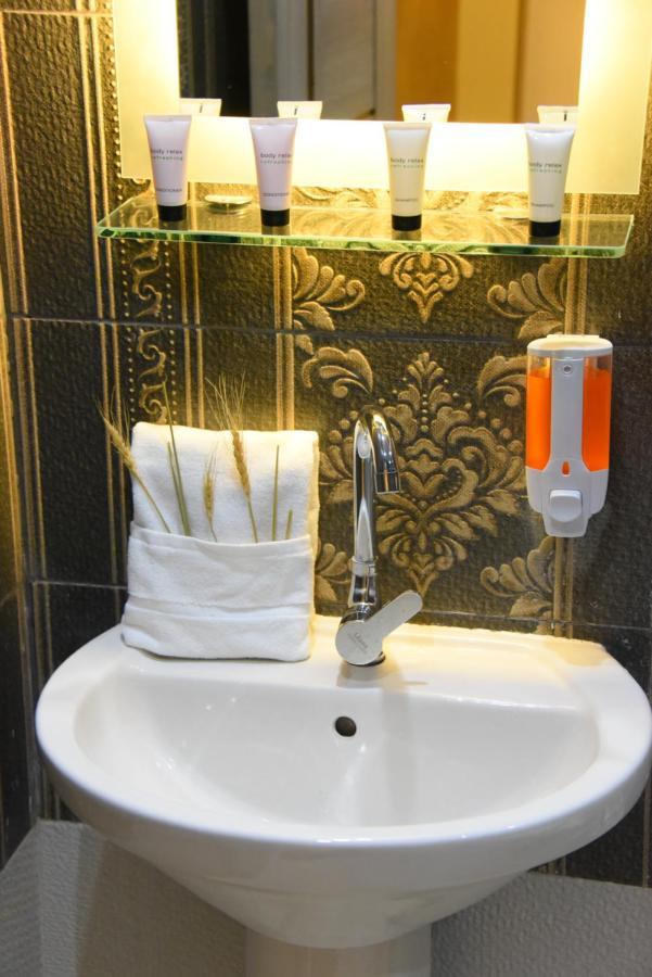 Kafret el-Gabal Locanda Pyramids Hotel מראה חיצוני תמונה
