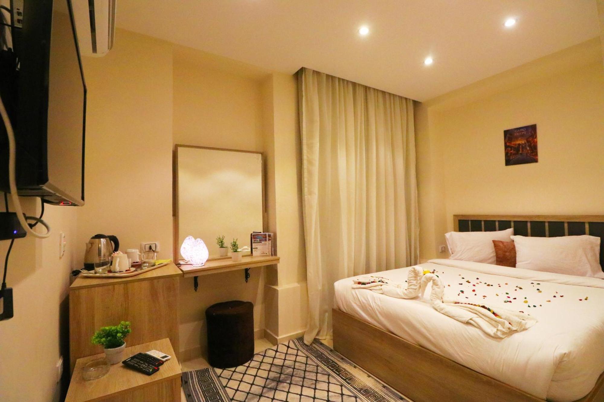 Kafret el-Gabal Locanda Pyramids Hotel מראה חיצוני תמונה