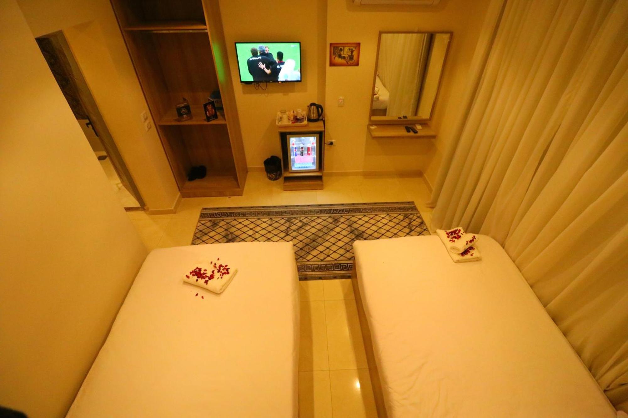 Kafret el-Gabal Locanda Pyramids Hotel מראה חיצוני תמונה