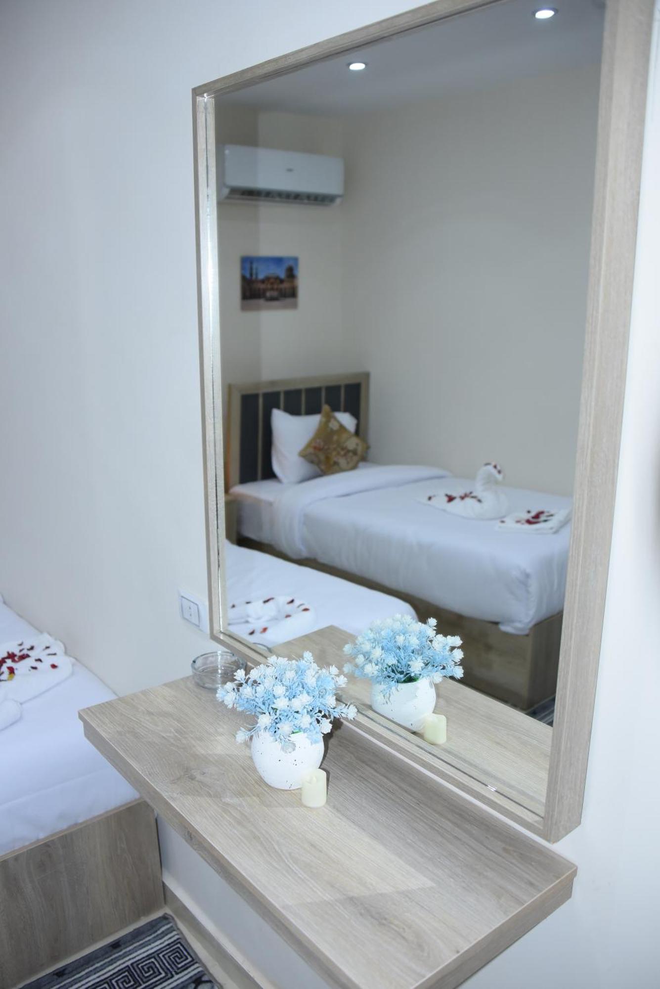 Kafret el-Gabal Locanda Pyramids Hotel מראה חיצוני תמונה