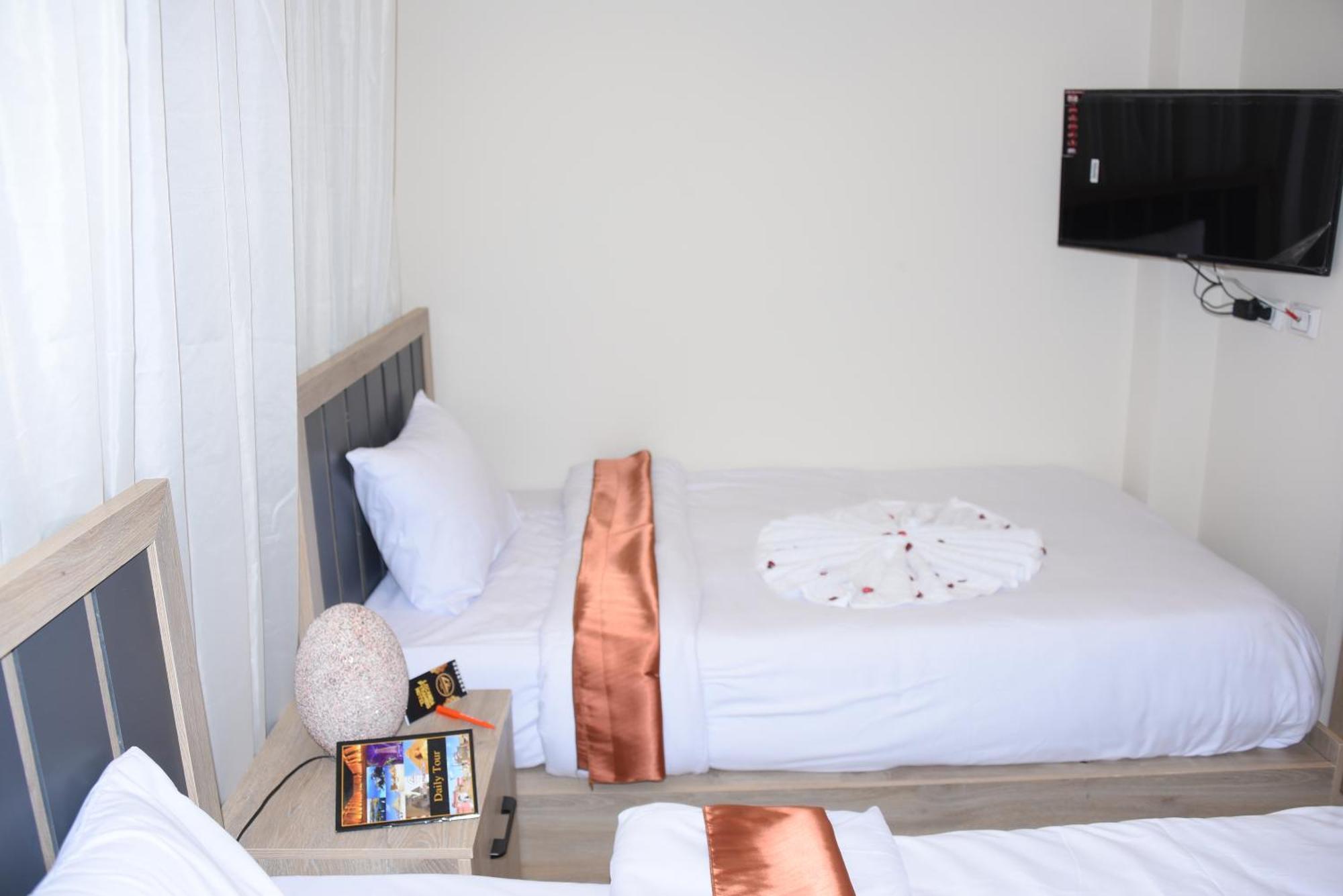 Kafret el-Gabal Locanda Pyramids Hotel מראה חיצוני תמונה