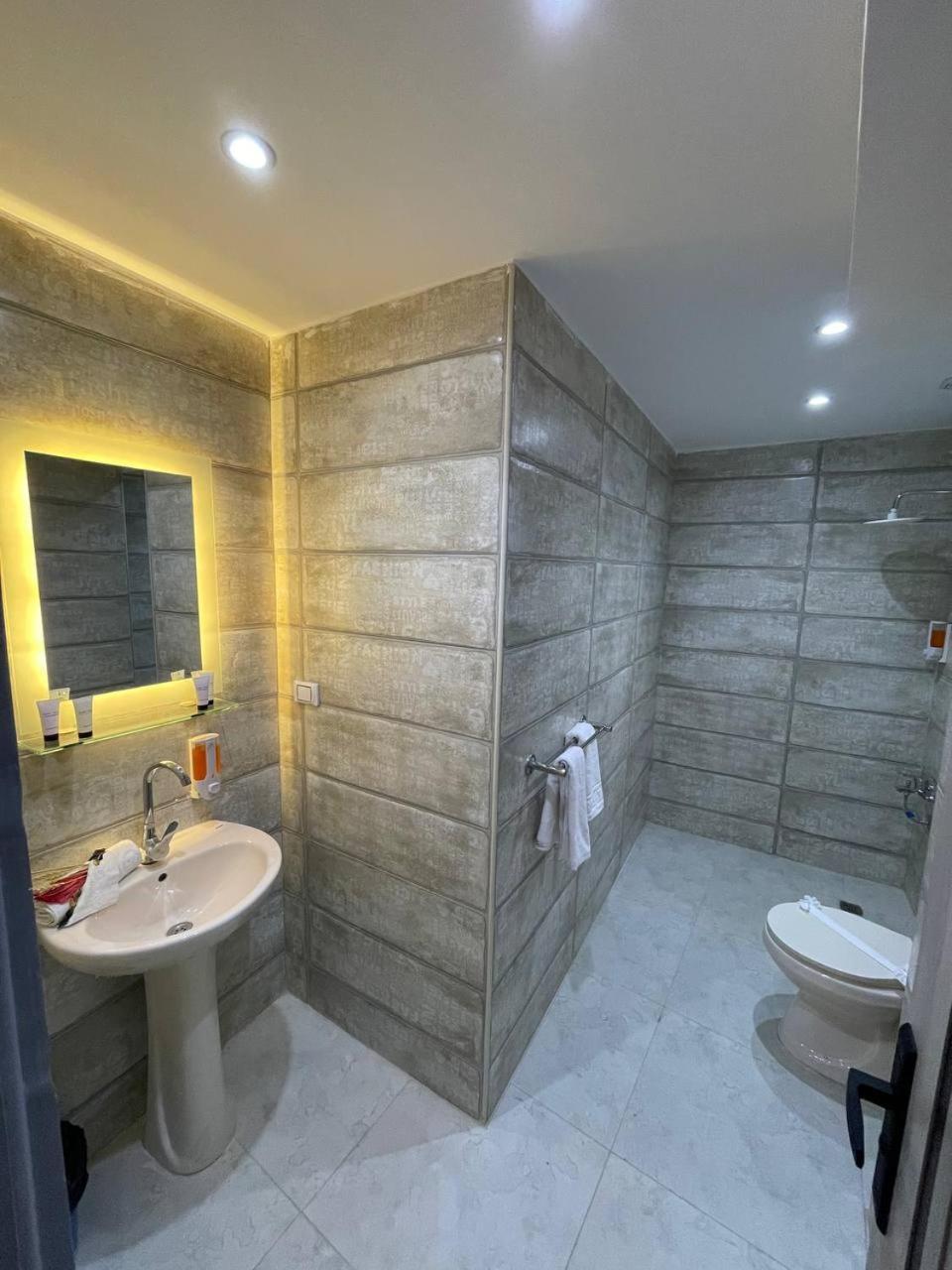 Kafret el-Gabal Locanda Pyramids Hotel חדר תמונה